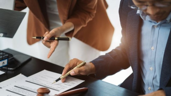 illustration pour Société par actions (SA) : définition, fonctionnement, régime juridique…